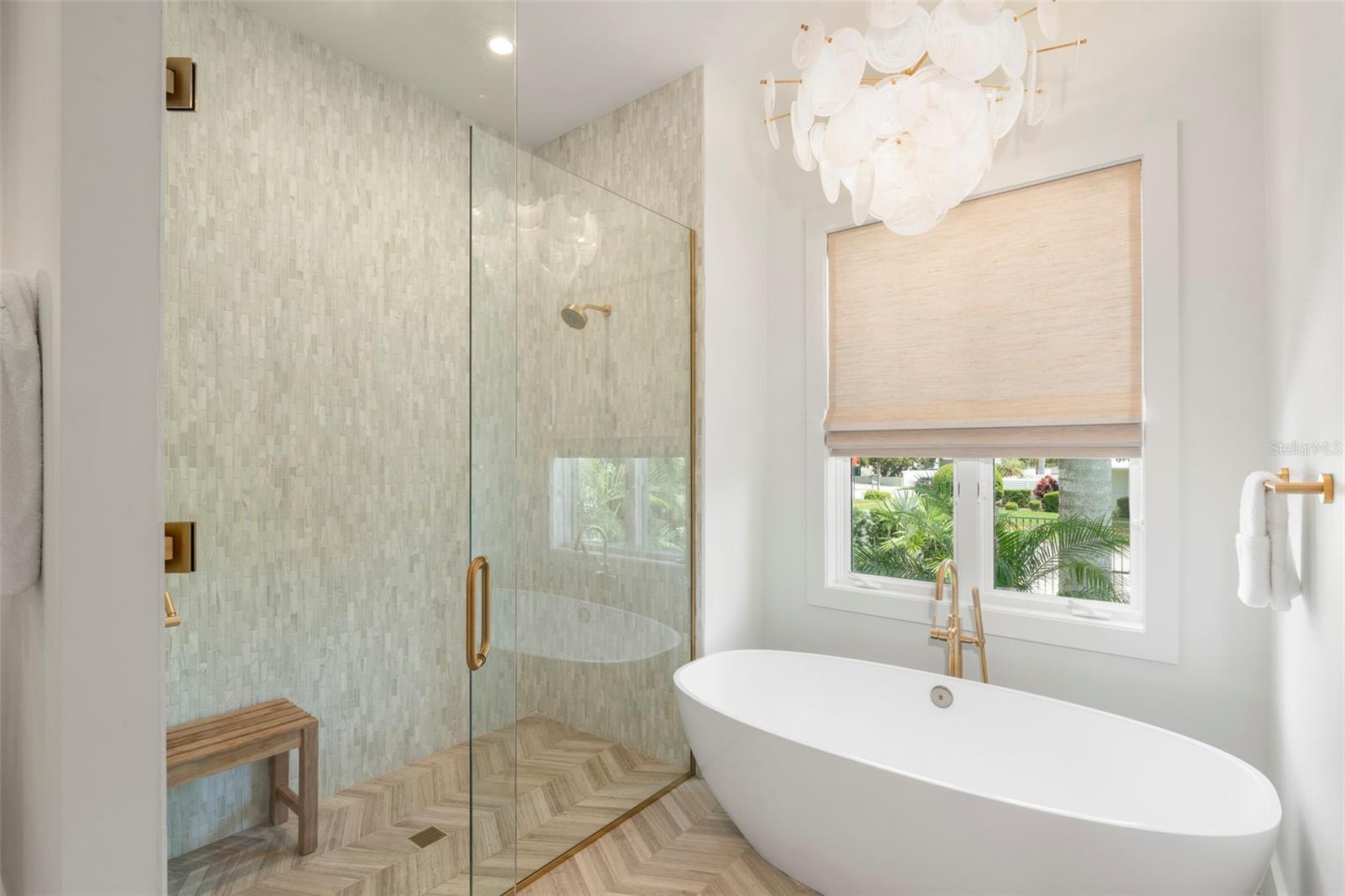 JOHN RINGLING ESTATES ST ARMANDS DIV 01 - Residential