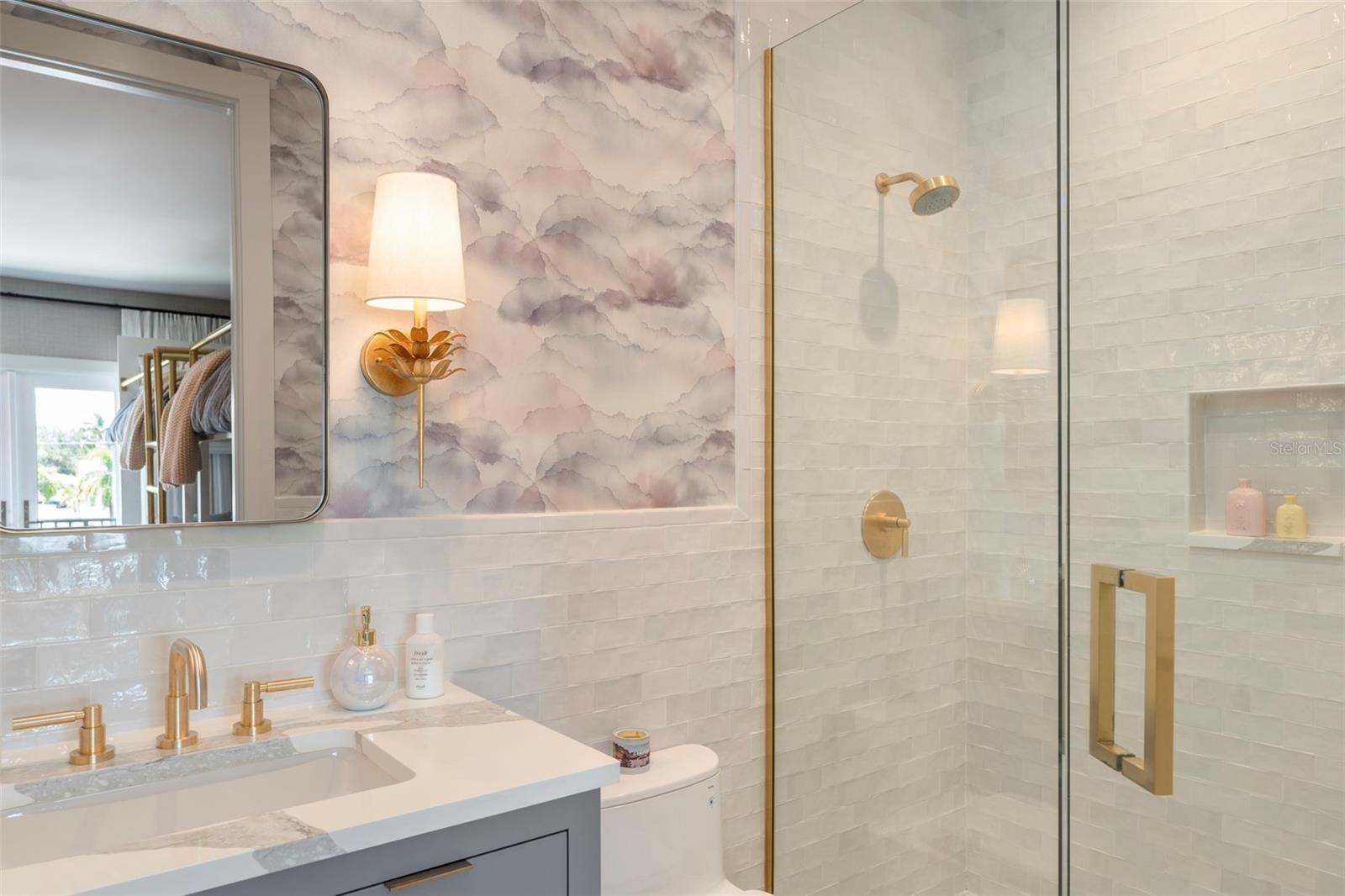 JOHN RINGLING ESTATES ST ARMANDS DIV 01 - Residential