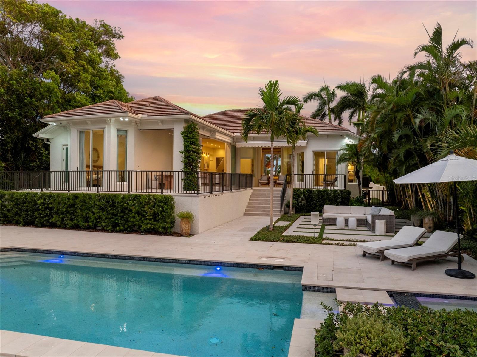 JOHN RINGLING ESTATES ST ARMANDS DIV 01 - Residential