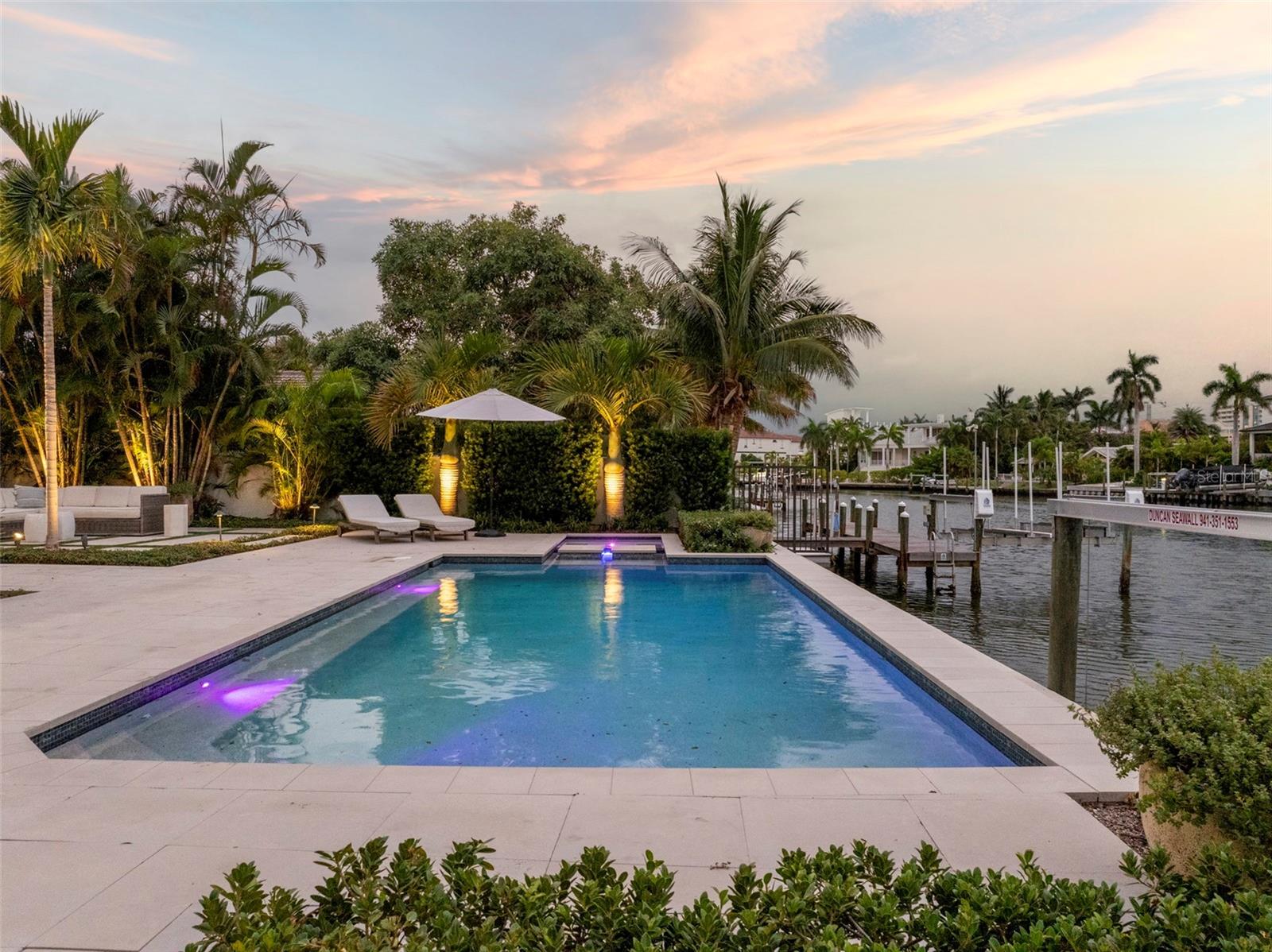 JOHN RINGLING ESTATES ST ARMANDS DIV 01 - Residential