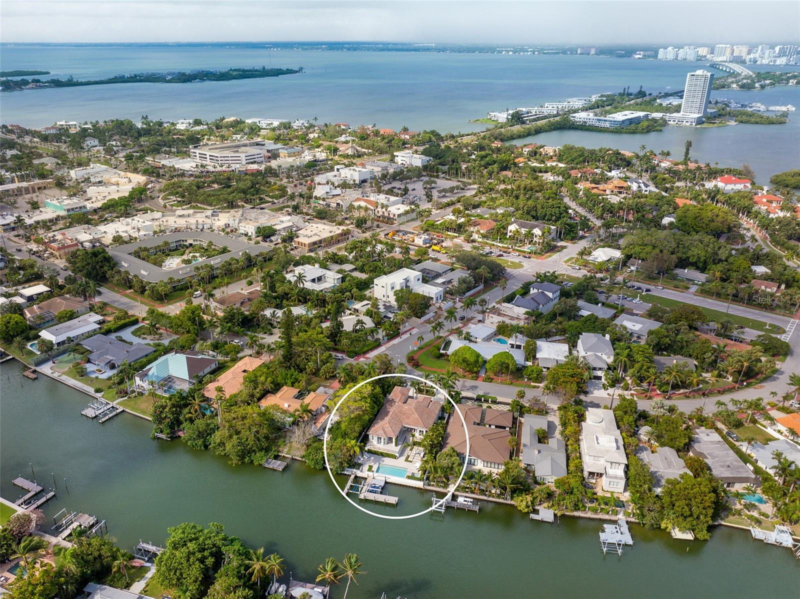JOHN RINGLING ESTATES ST ARMANDS DIV 01 - Residential