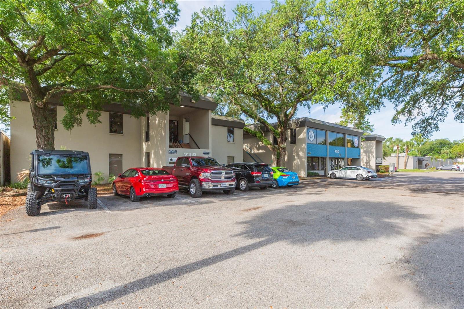 RIVERSIDE NORTH - Commercial Sale