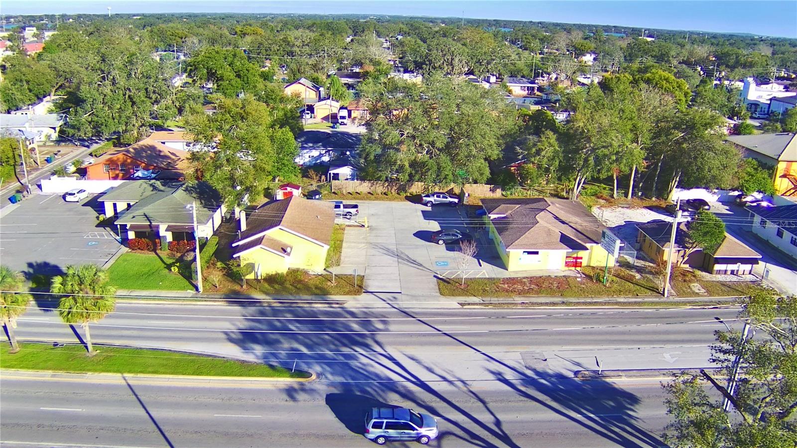 DANIELS SUB - Commercial Sale