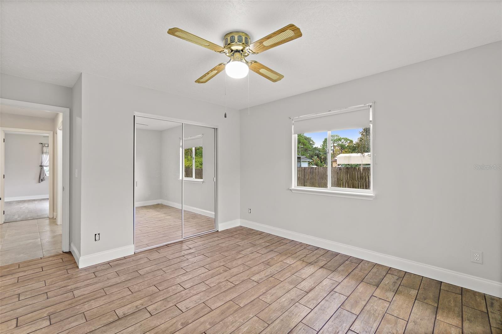 BROAD ACRES - Residential