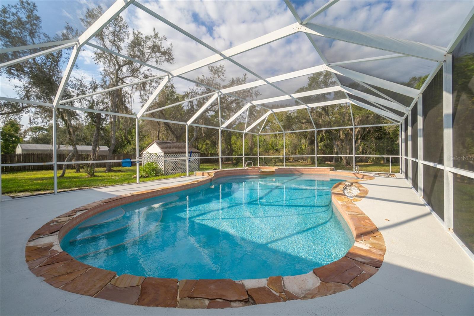 BROAD ACRES - Residential