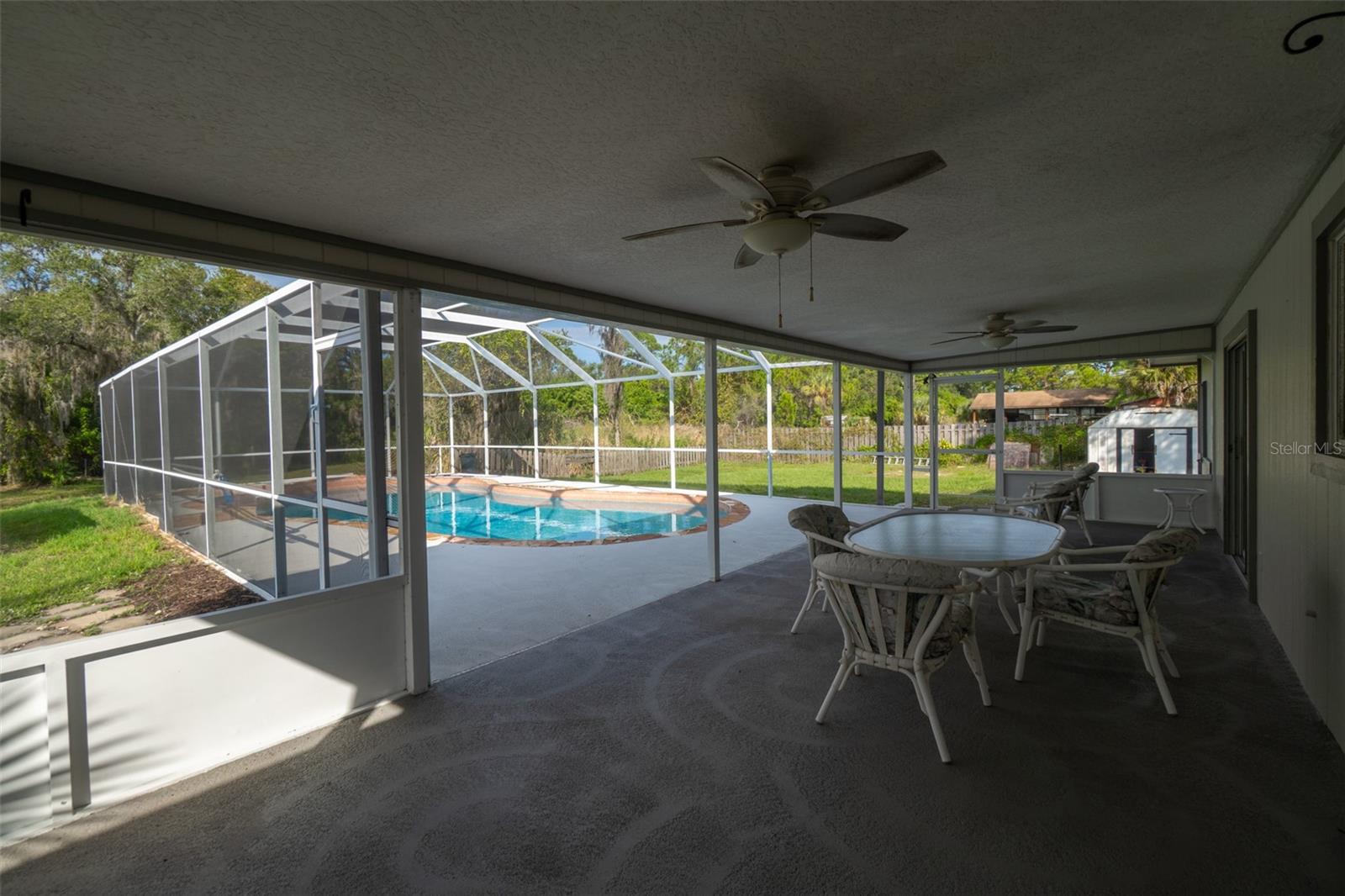 BROAD ACRES - Residential