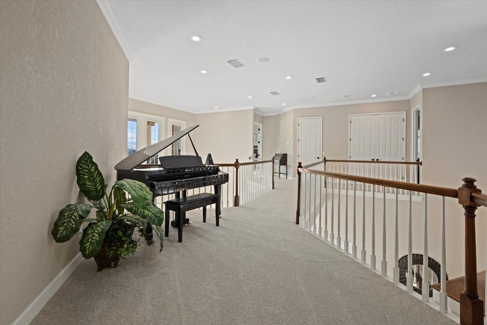 ENGLEWOOD GARDENS - Residential