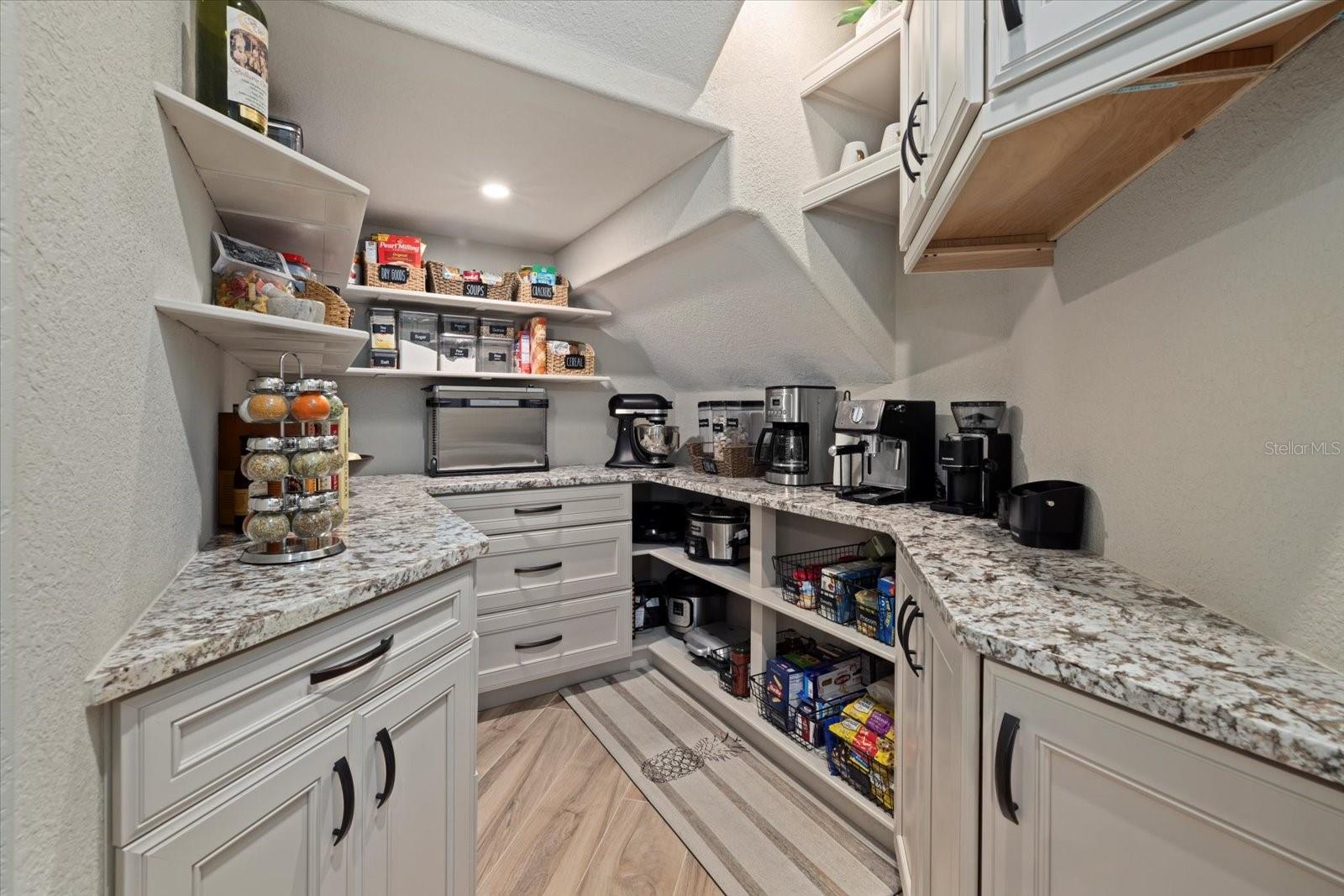 ENGLEWOOD GARDENS - Residential