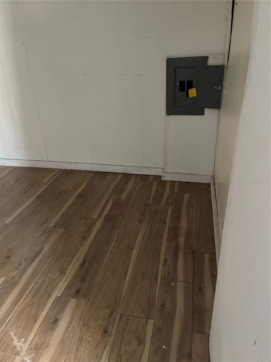 TANGERINE ESTATES - Residential