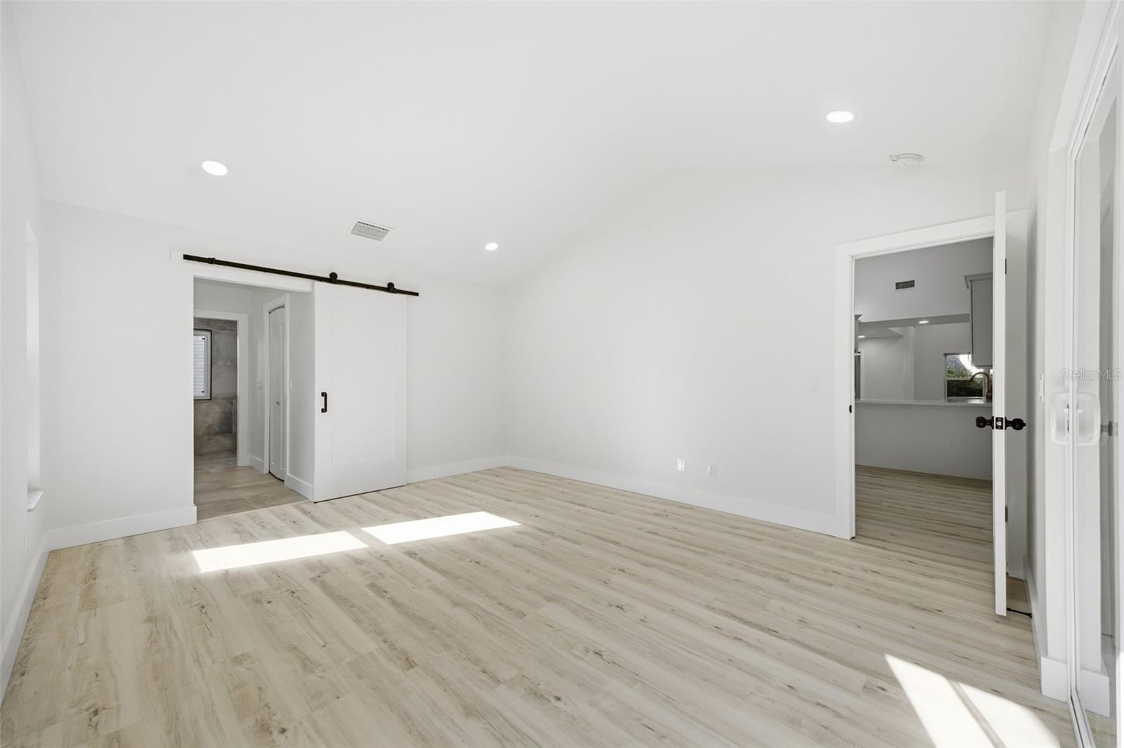 BLOOMINGDALE SEC N - Residential