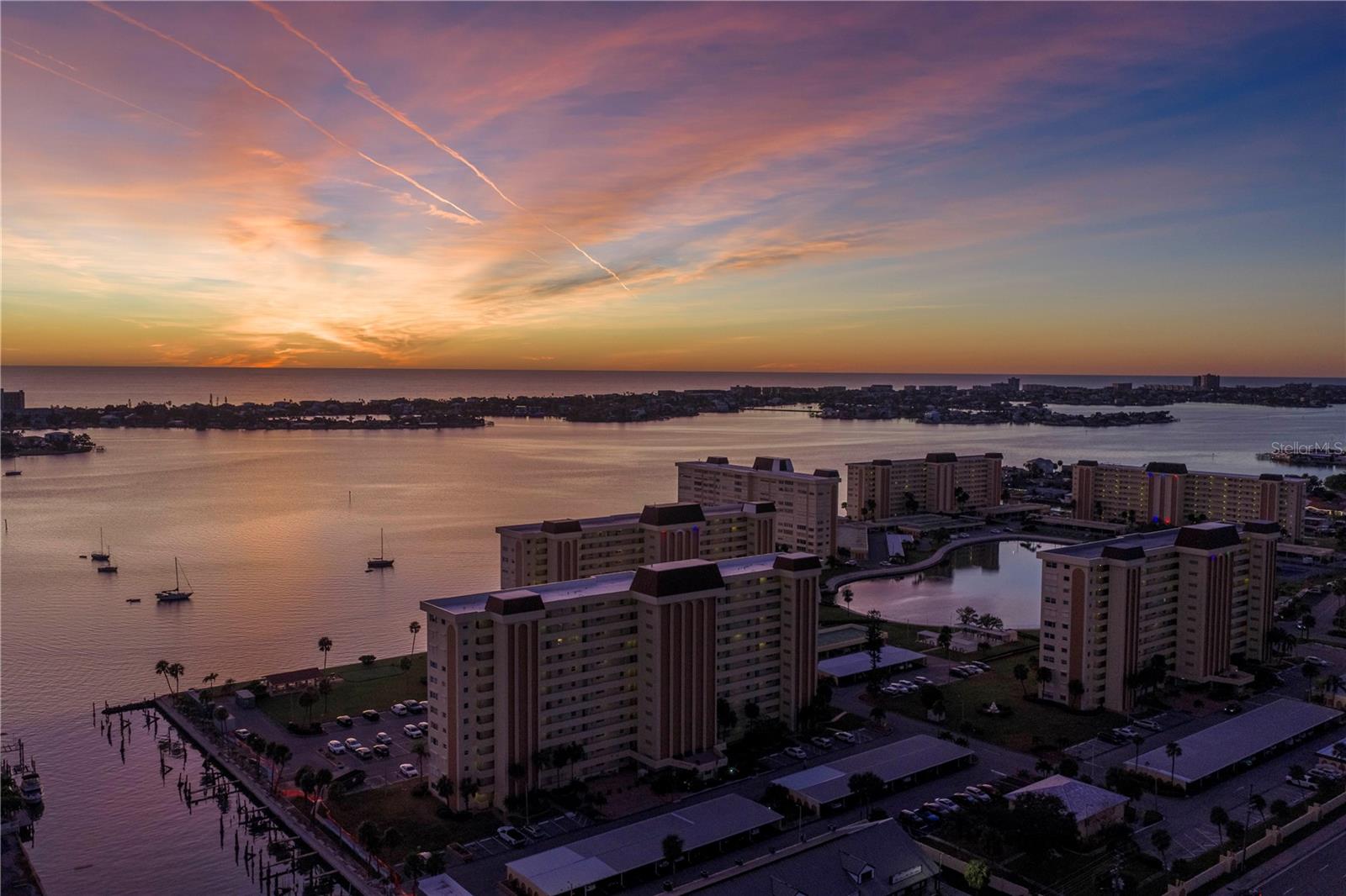 CONCORD TOWERS CONDO - Residential