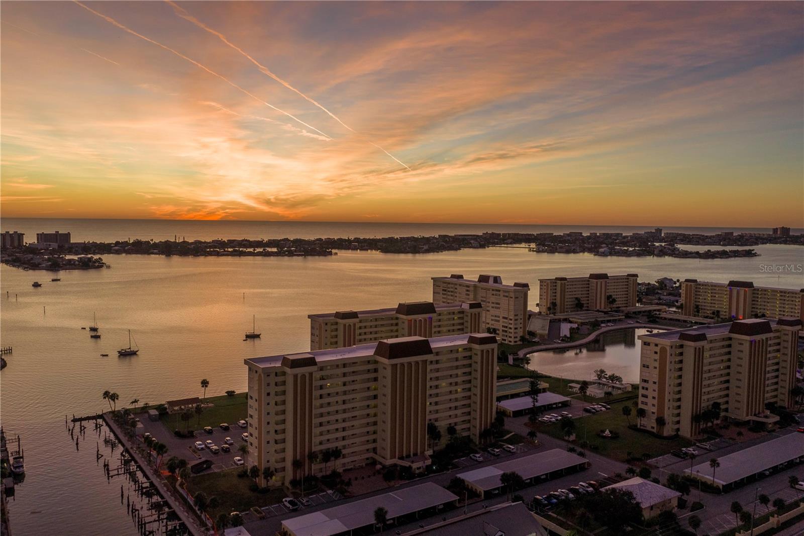 CONCORD TOWERS CONDO - Residential