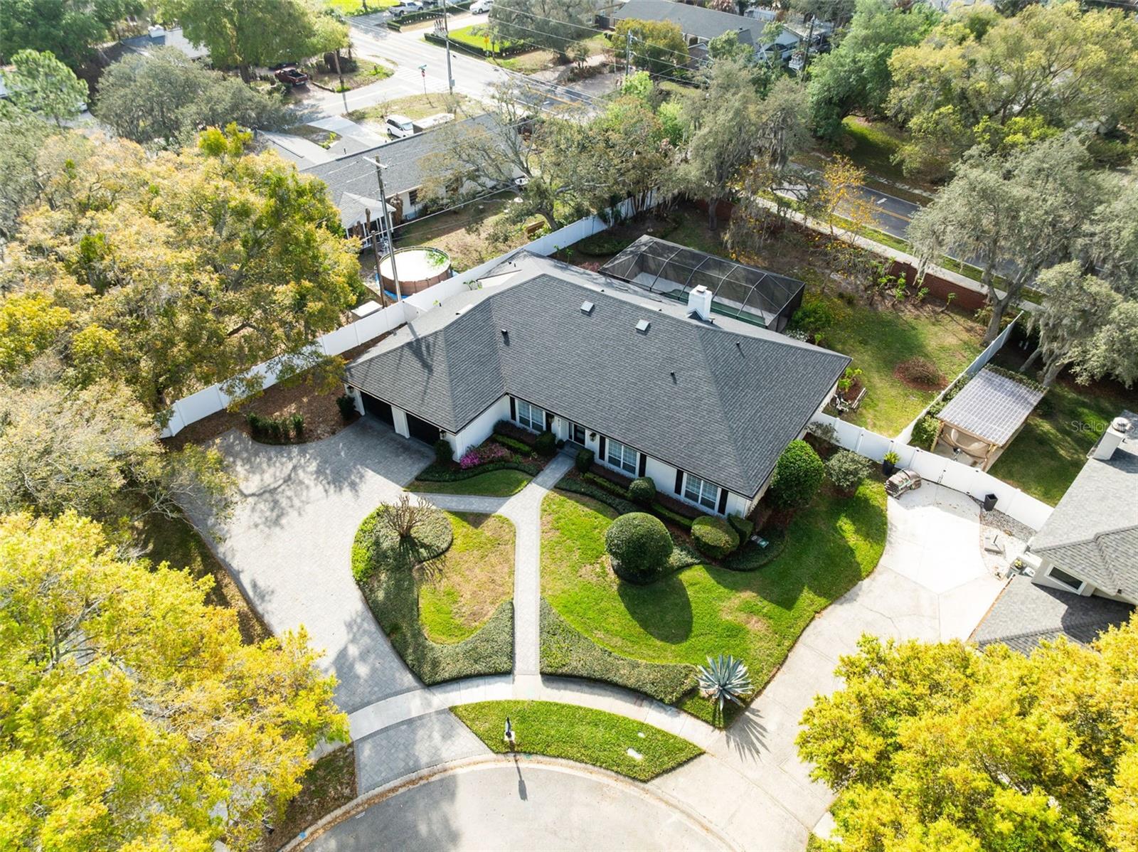 WELLINGTON - Residential