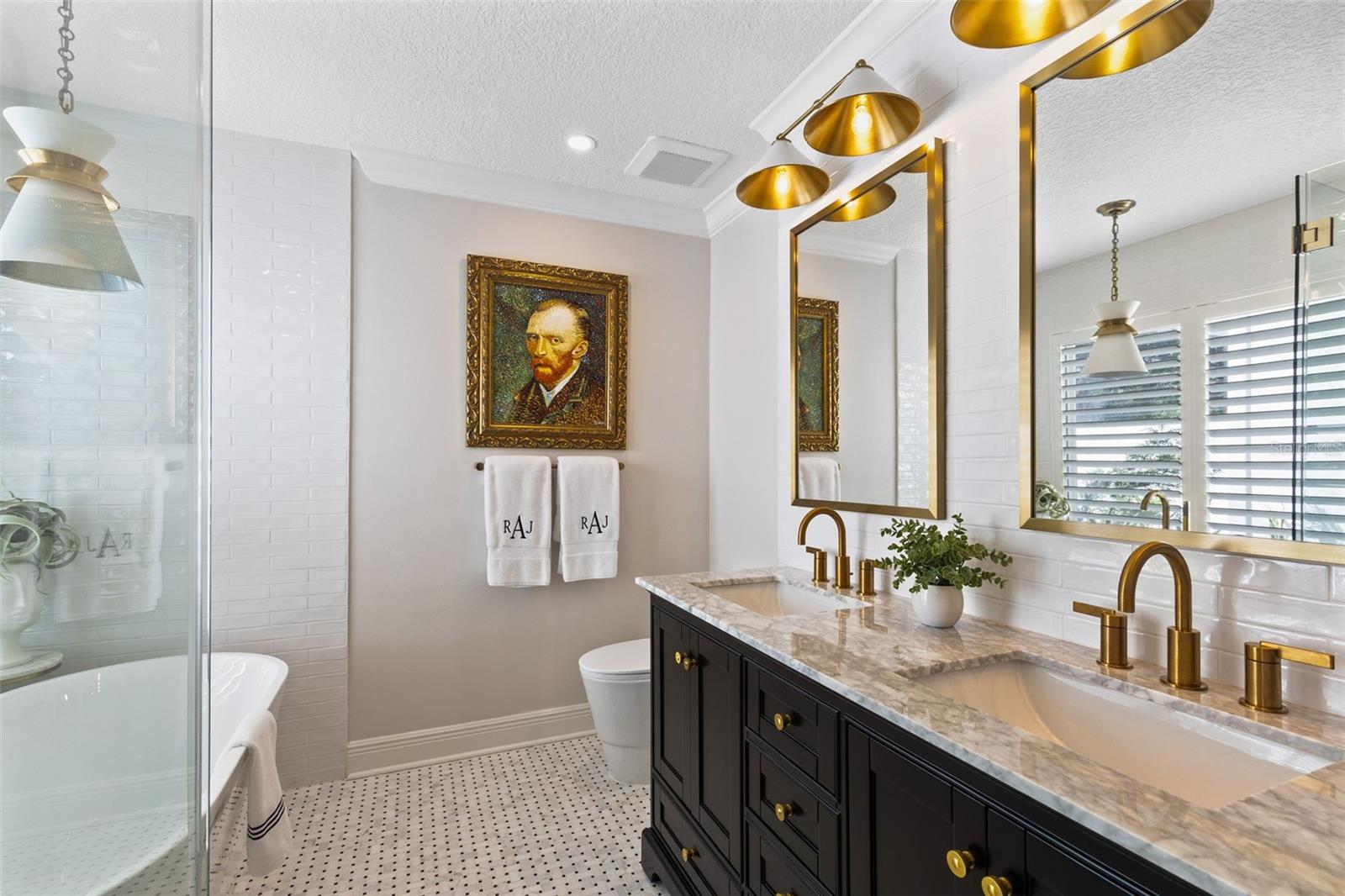 WELLINGTON - Residential