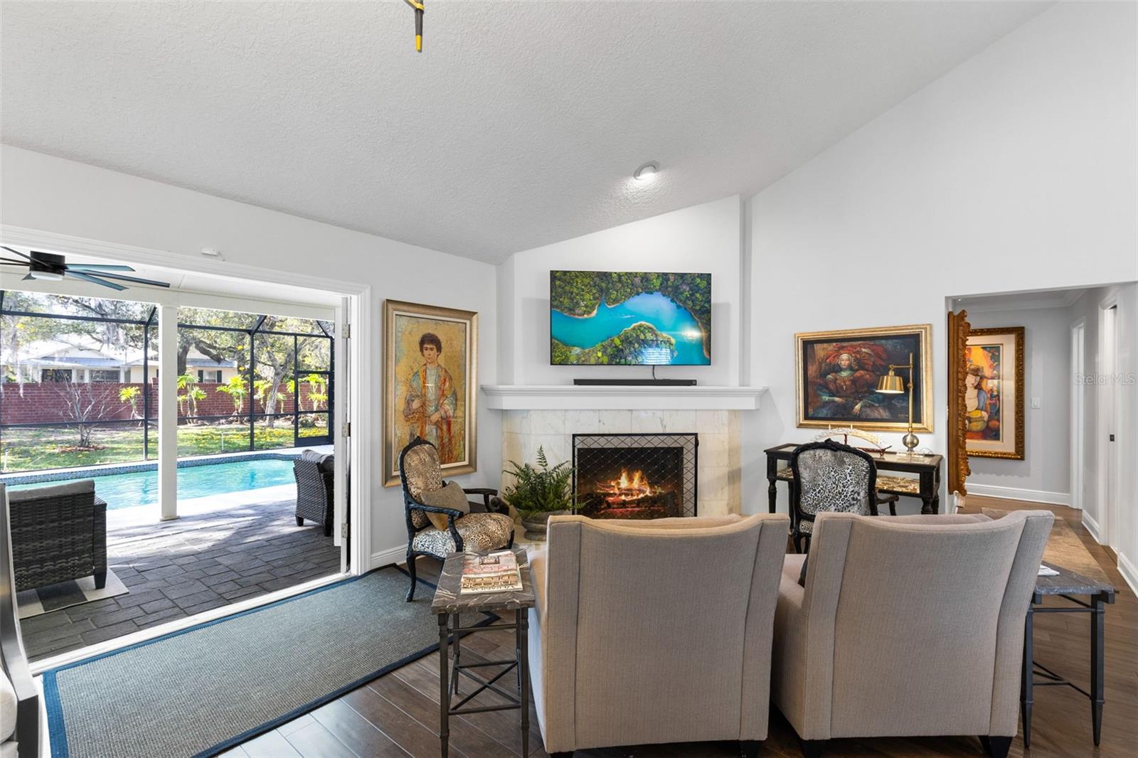 WELLINGTON - Residential