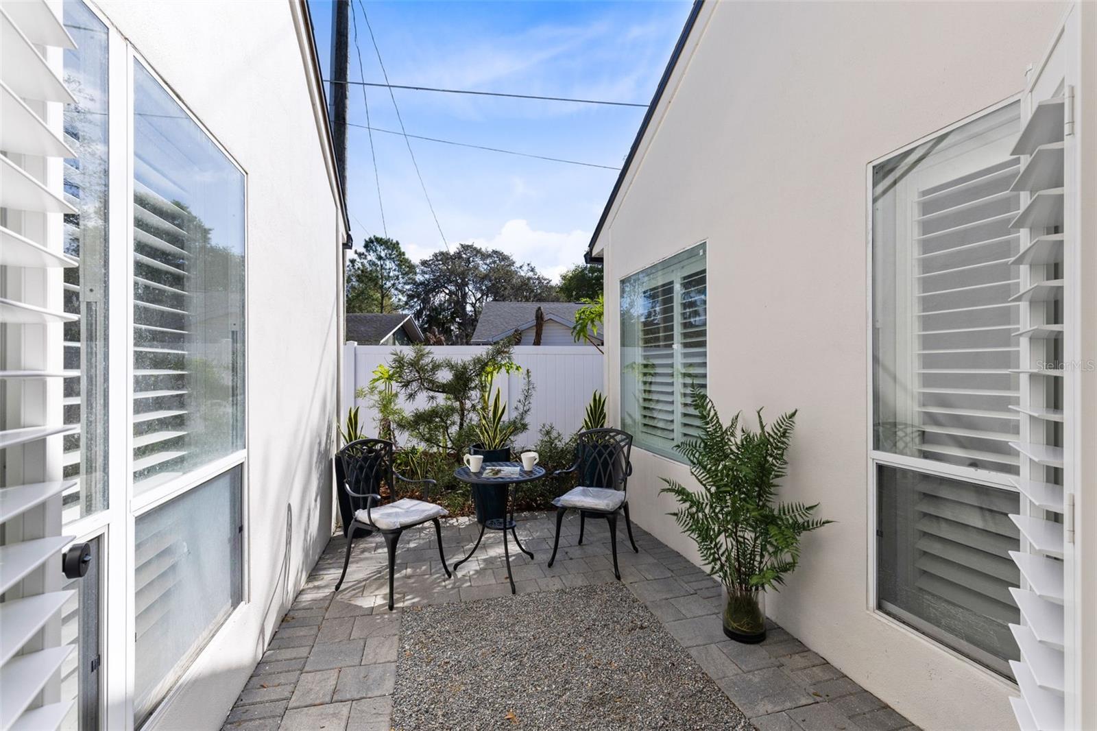 WELLINGTON - Residential