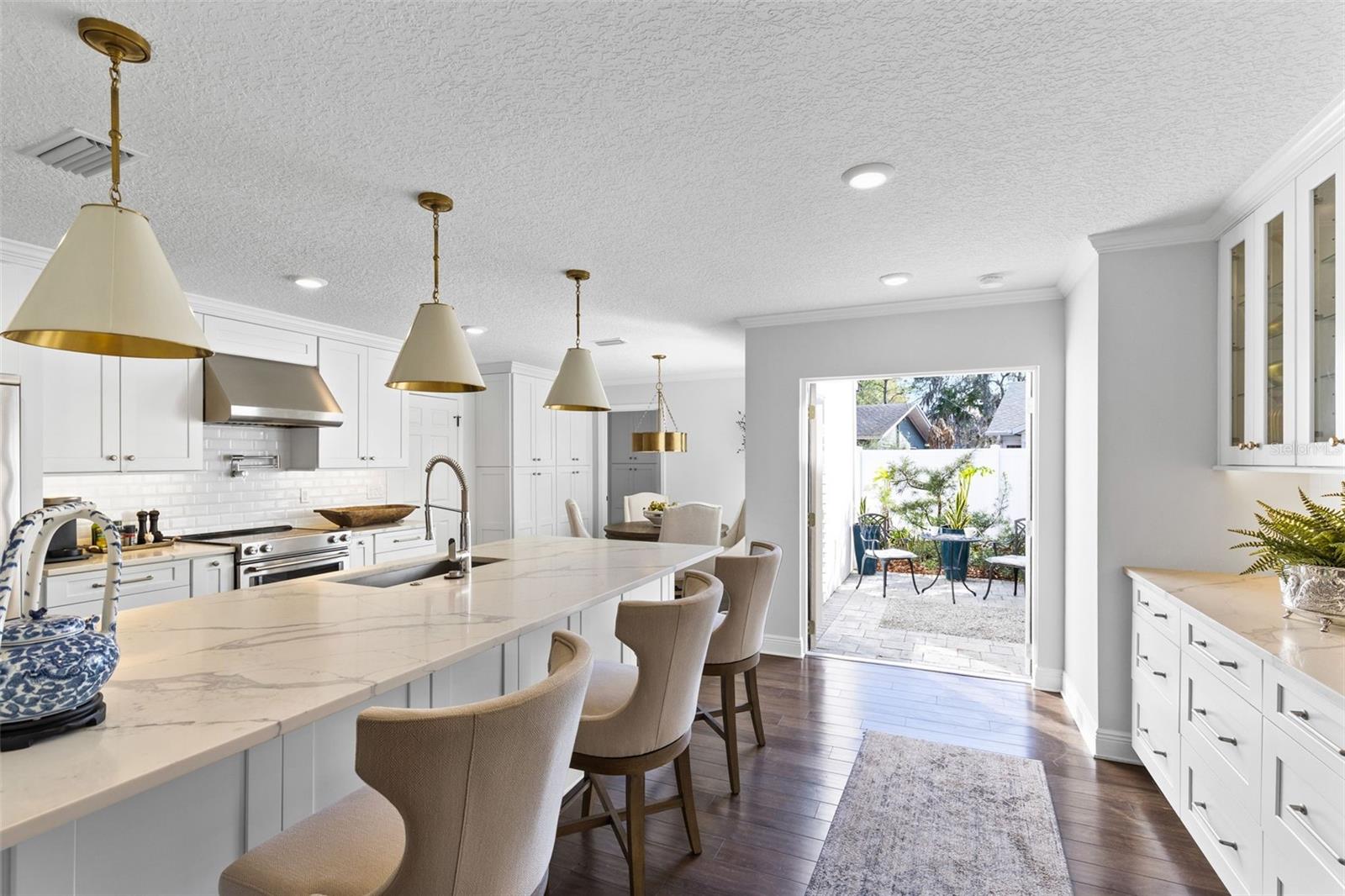 WELLINGTON - Residential