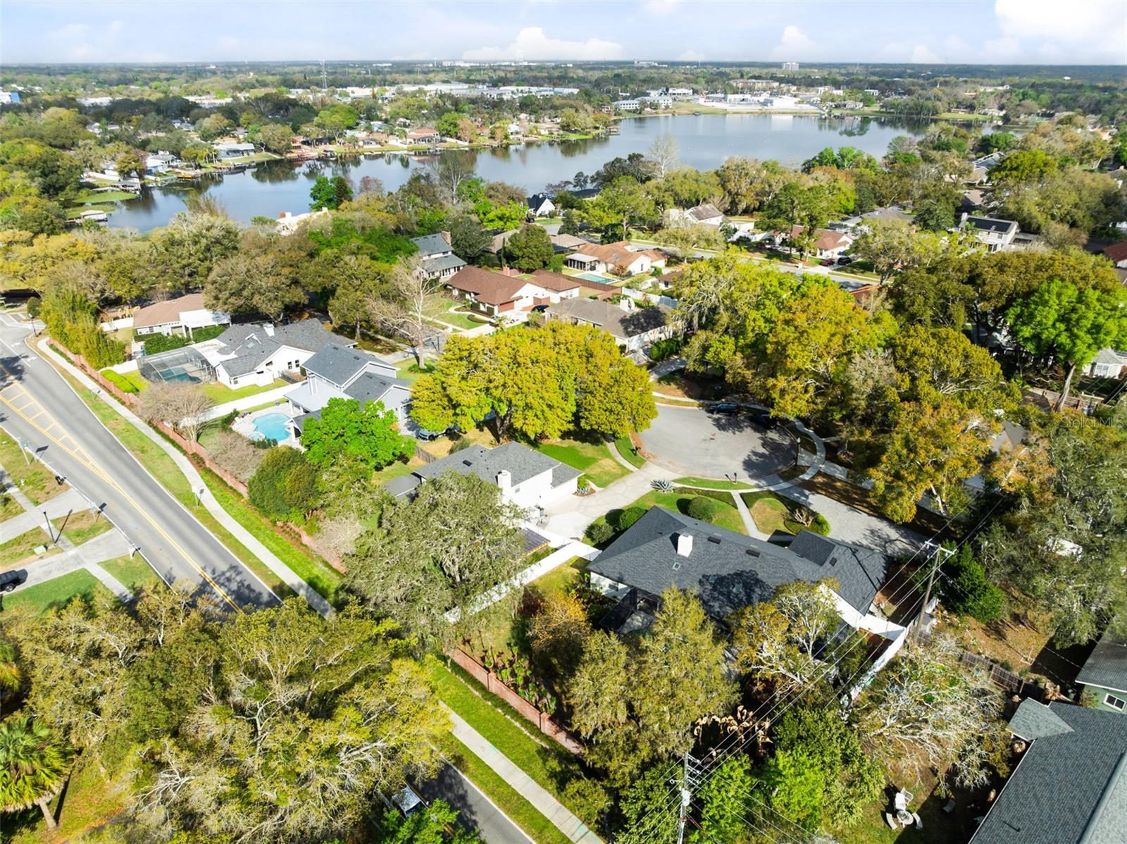 WELLINGTON - Residential