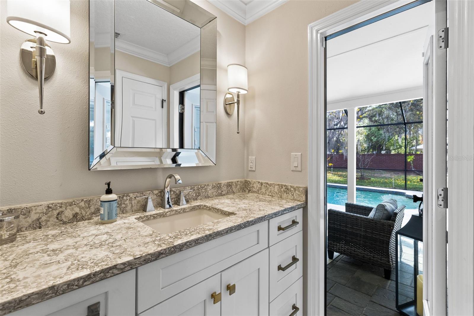 WELLINGTON - Residential