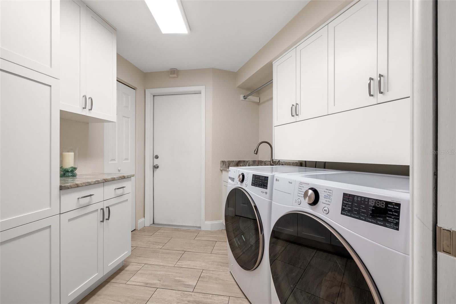 EDEN ISLE 3RD ADD - Residential