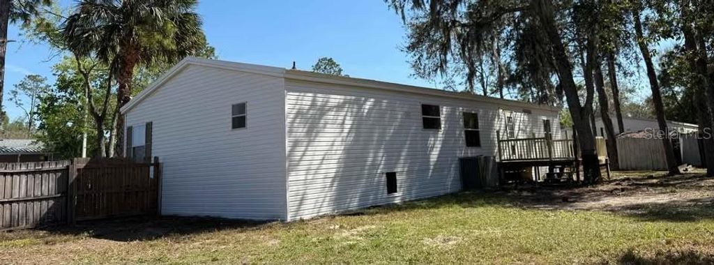 Photo of 12706 Hawk Hill Drive, Thonotosassa, FL 33592 (MLS # TB8482774)