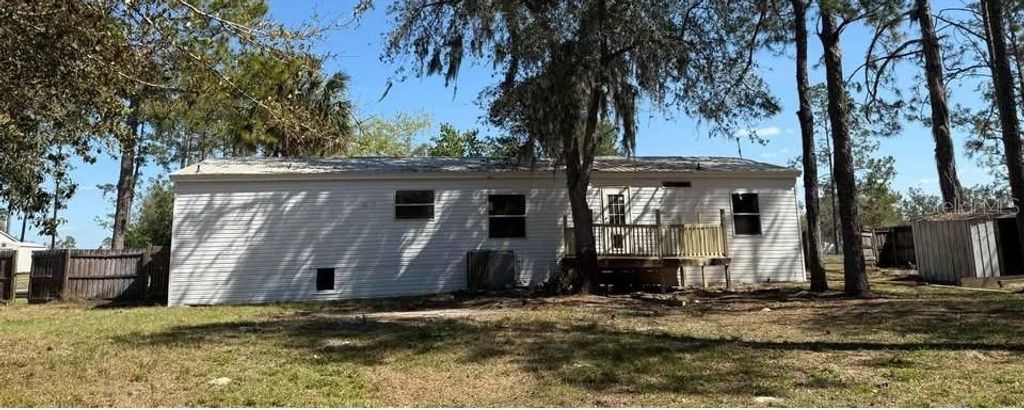 Photo of 12706 Hawk Hill Drive, Thonotosassa, FL 33592 (MLS # TB8482774)