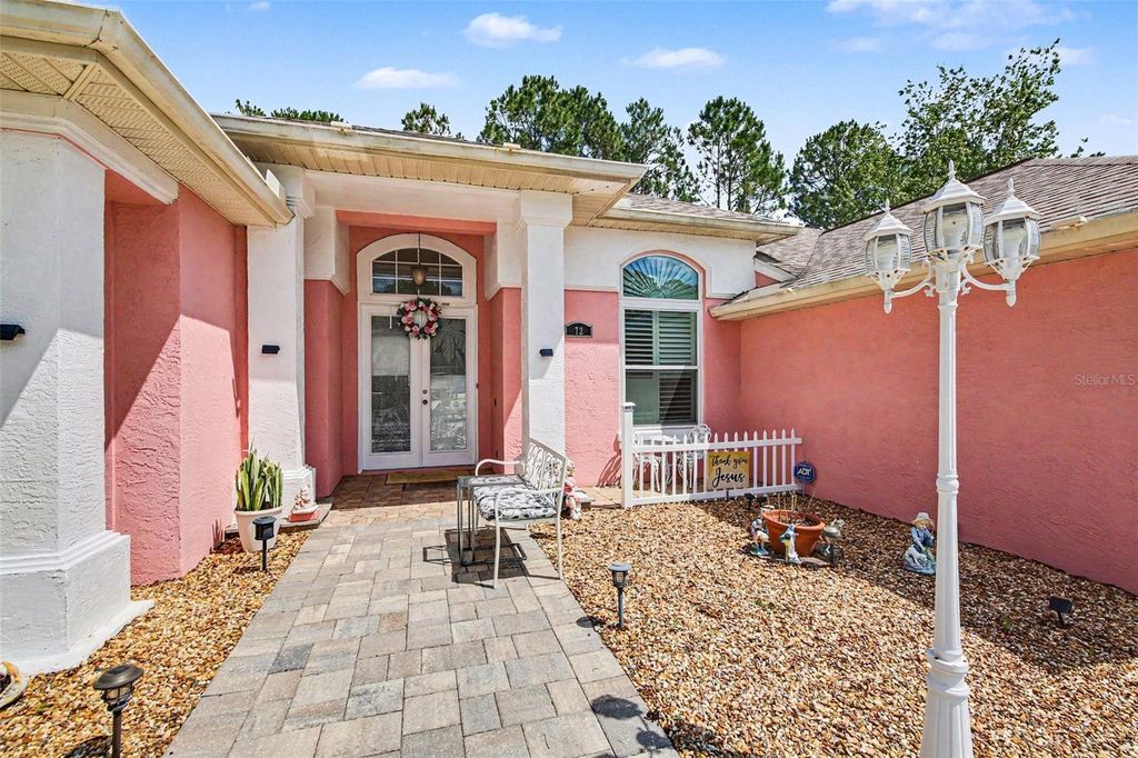 Photo of 72 White Star Drive, Palm Coast, FL 32164 (MLS # V4949089)