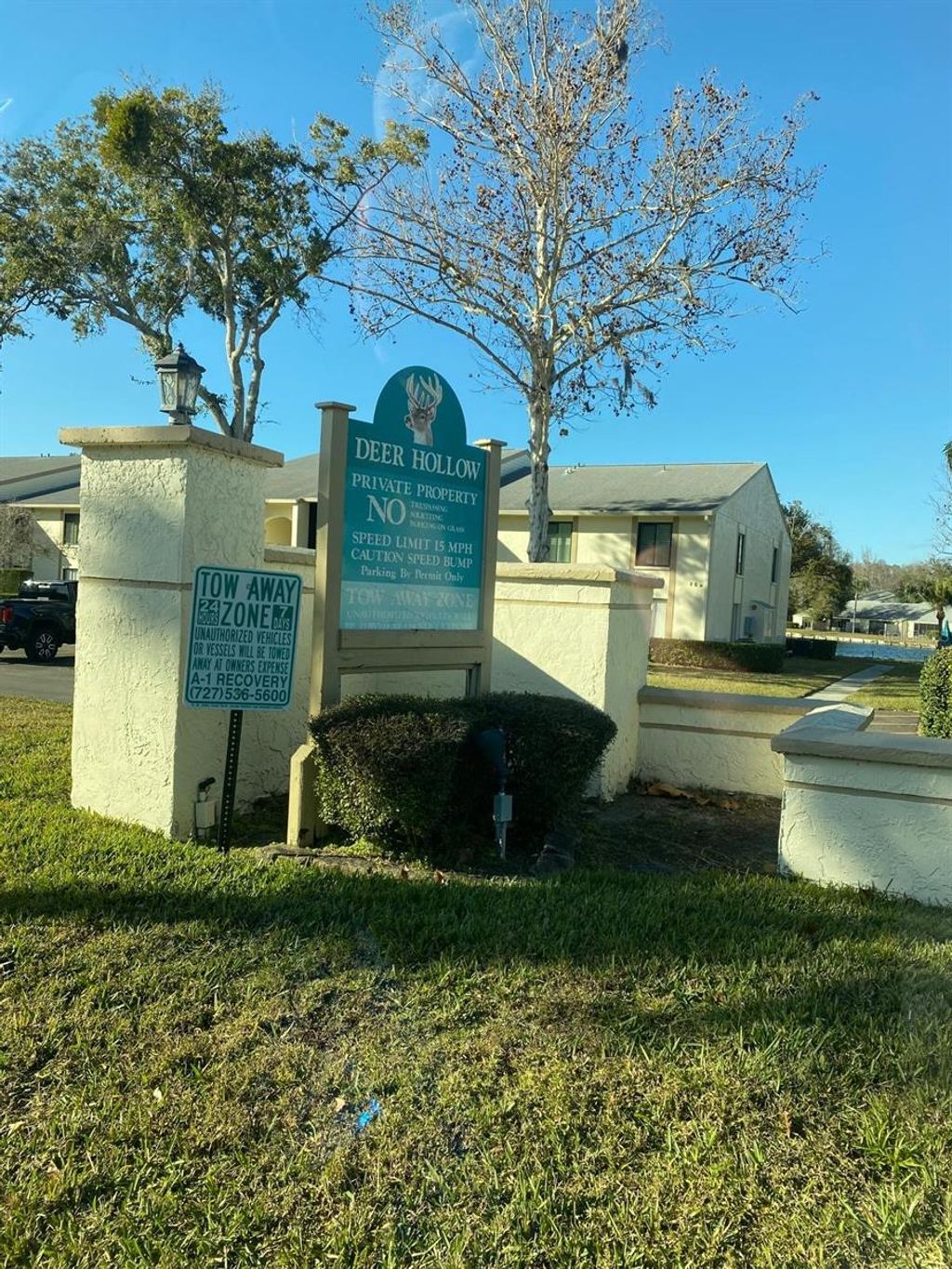 Photo of 1333 Shady Pine Way #D, Tarpon Springs, FL 34688 (MLS # TB8464204)