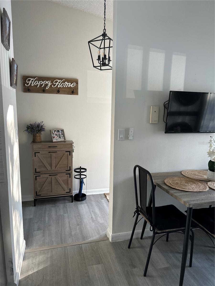 PINE RIDGE AT LAKE TARPON VILLAGE - Residential