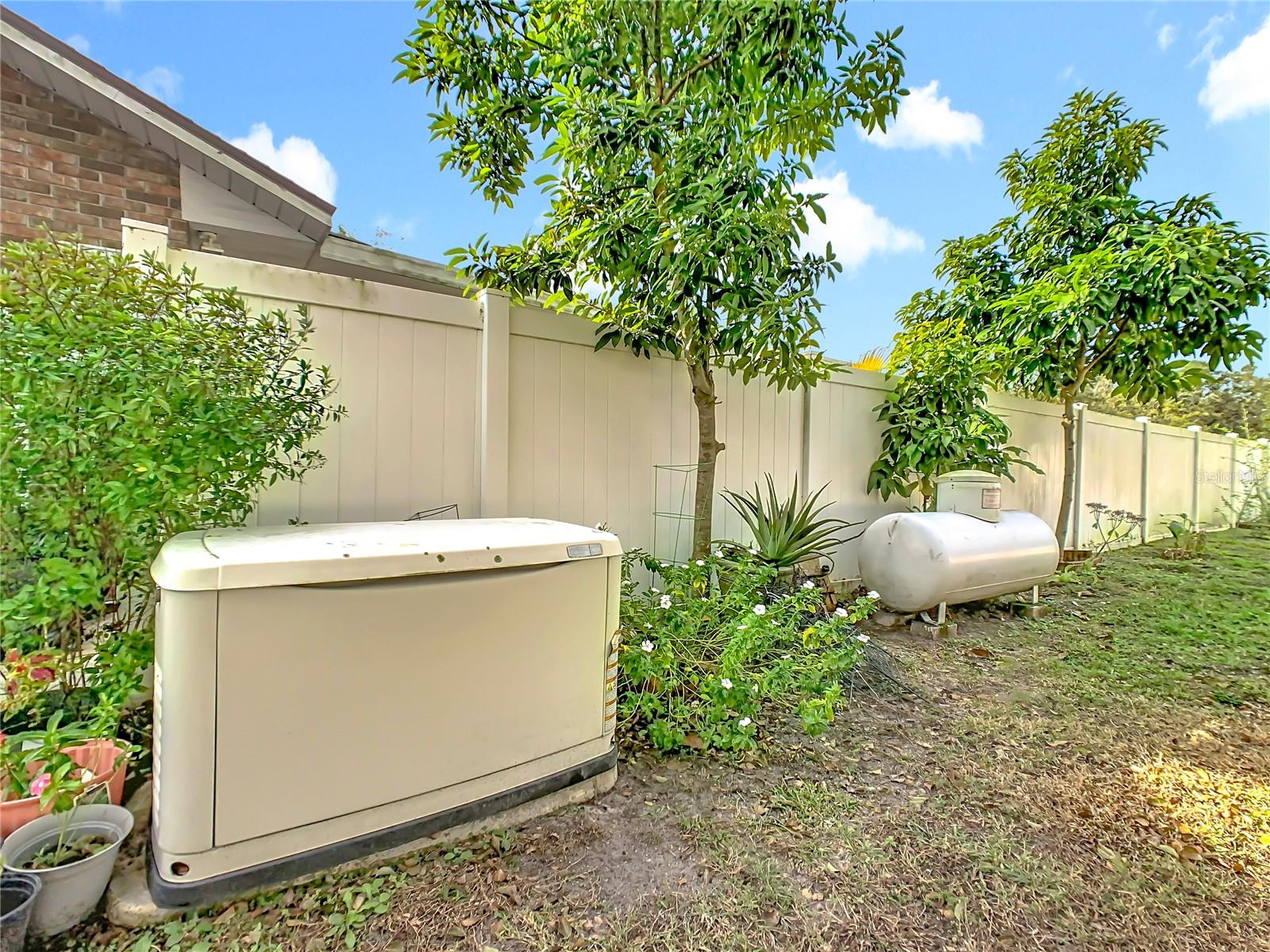 OAKVIEW ESTATES UN #3 - Residential