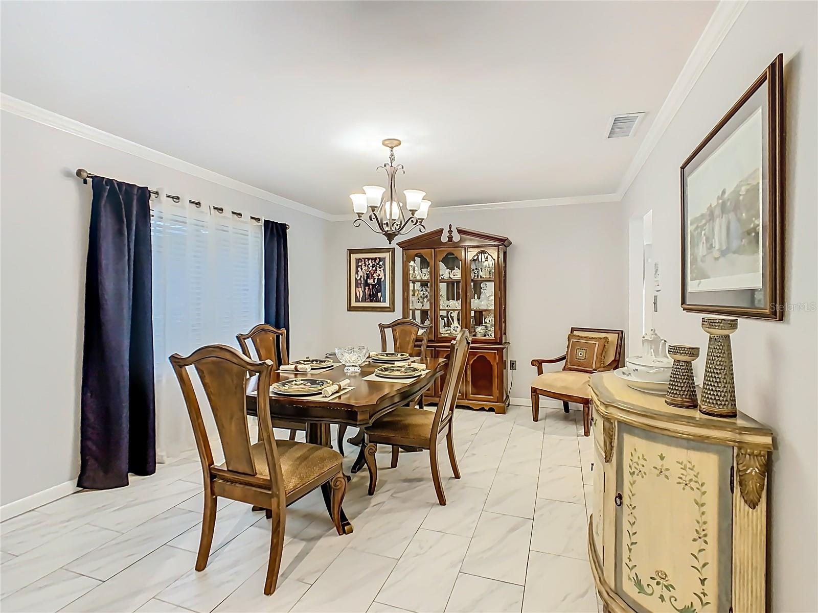 OAKVIEW ESTATES UN #3 - Residential