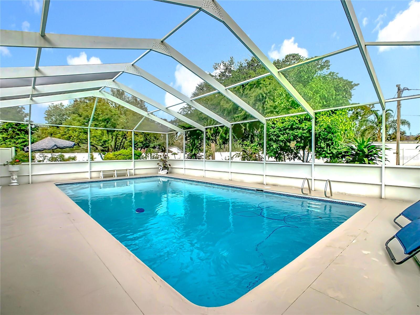 OAKVIEW ESTATES UN #3 - Residential