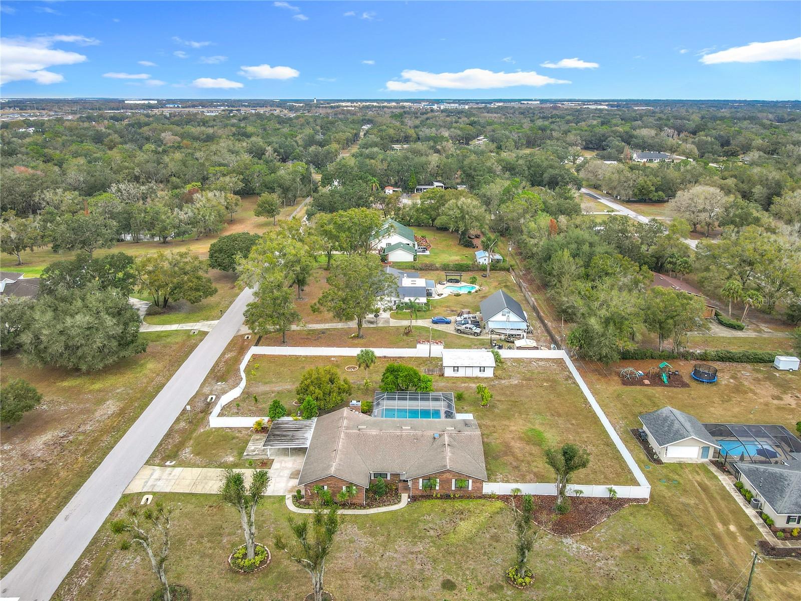 OAKVIEW ESTATES UN #3 - Residential