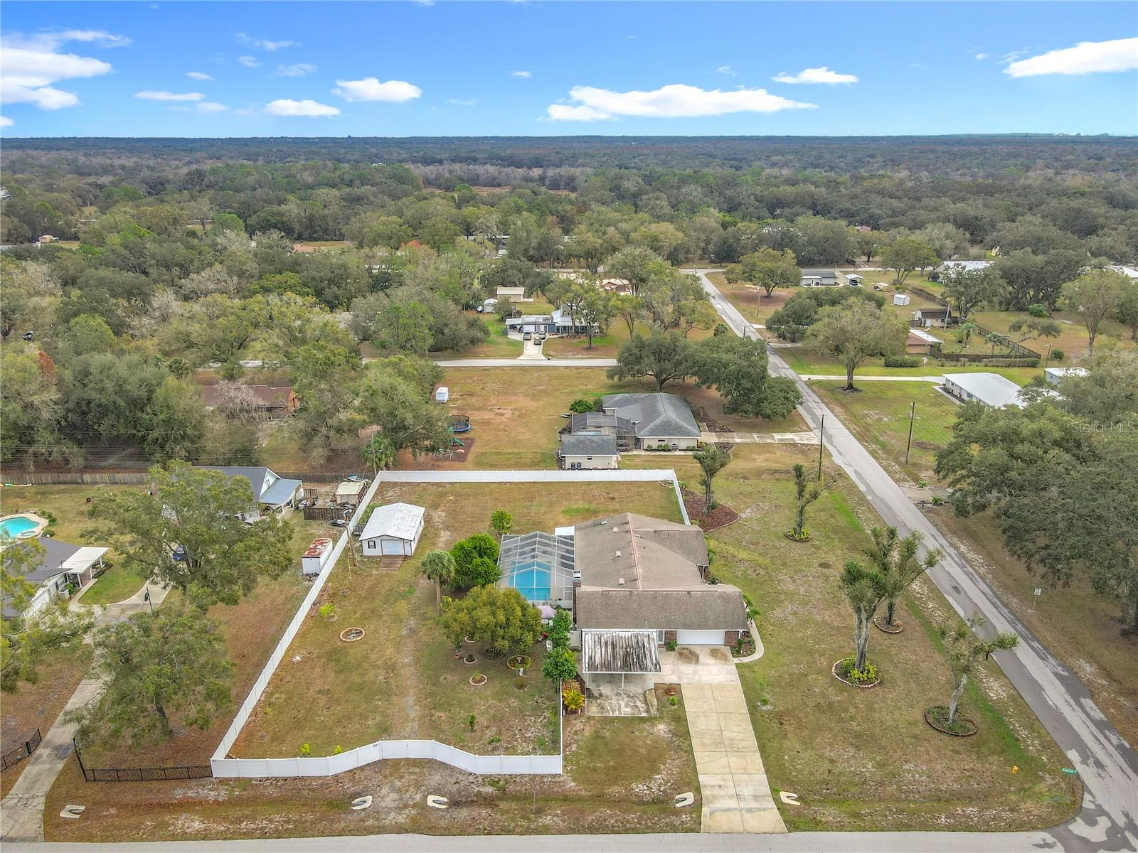 OAKVIEW ESTATES UN #3 - Residential