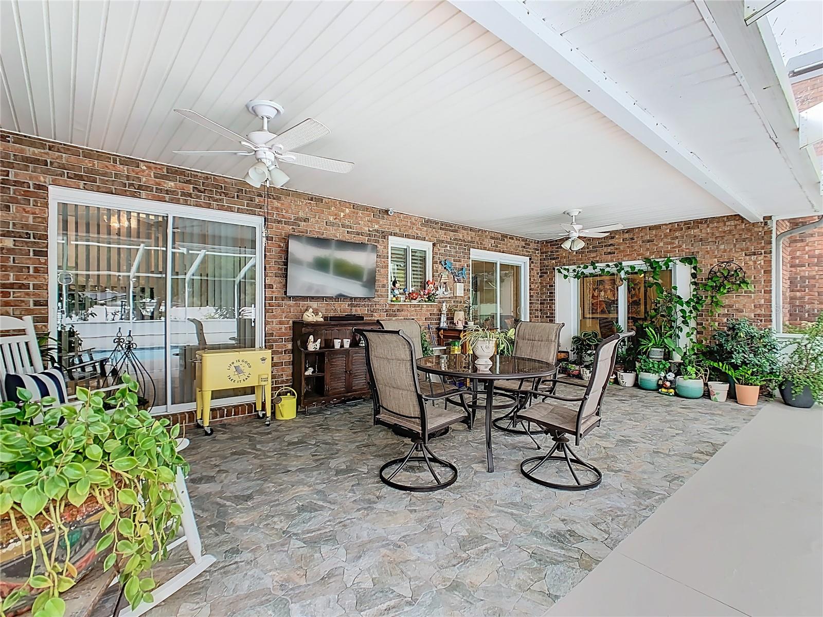 OAKVIEW ESTATES UN #3 - Residential