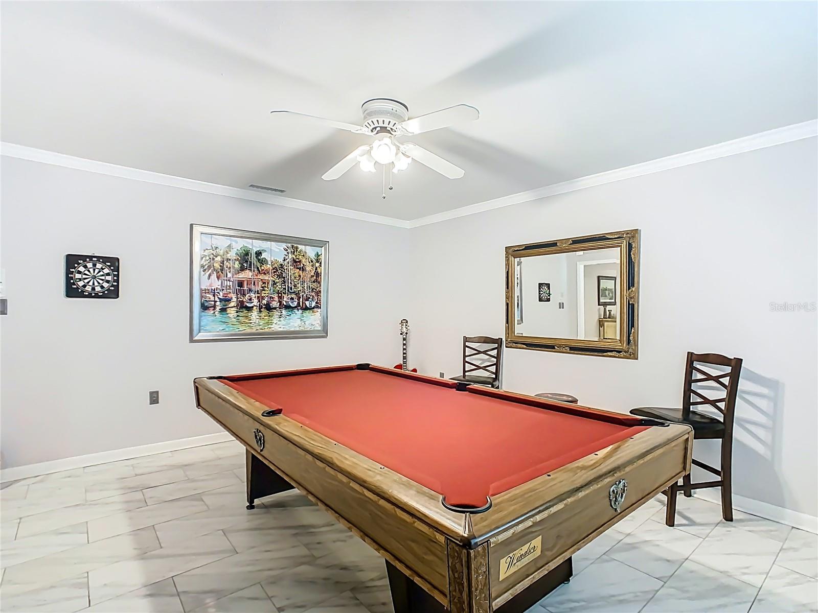 OAKVIEW ESTATES UN #3 - Residential