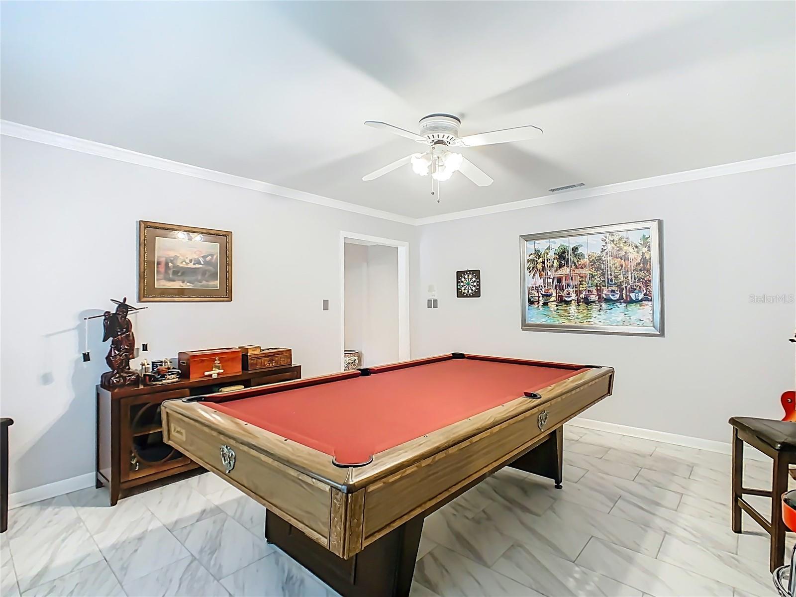 OAKVIEW ESTATES UN #3 - Residential