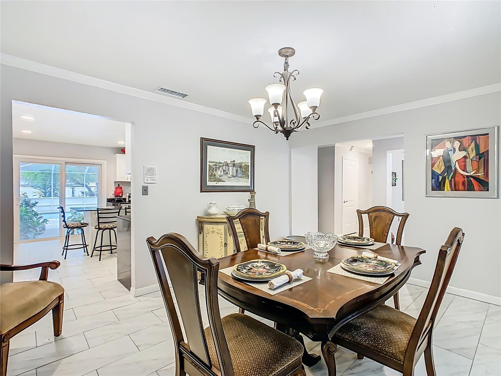 OAKVIEW ESTATES UN #3 - Residential