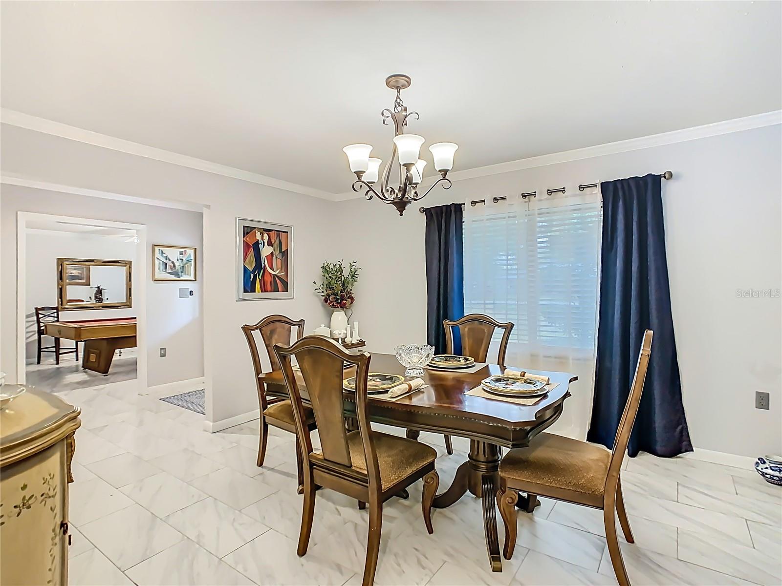 OAKVIEW ESTATES UN #3 - Residential