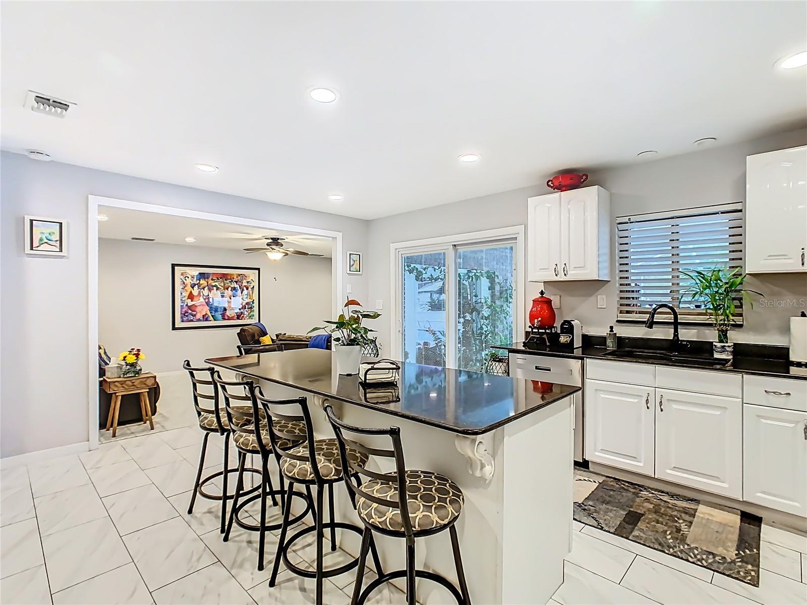 OAKVIEW ESTATES UN #3 - Residential