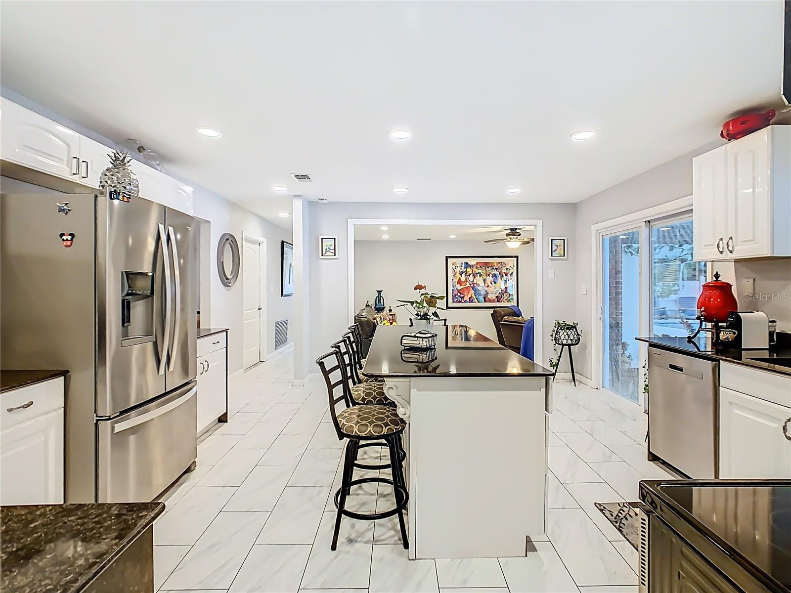 OAKVIEW ESTATES UN #3 - Residential