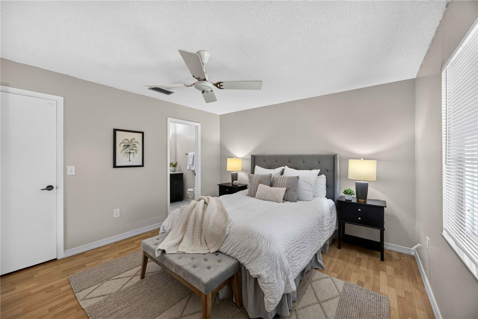 4565 TIPPECANOE TRAIL 22