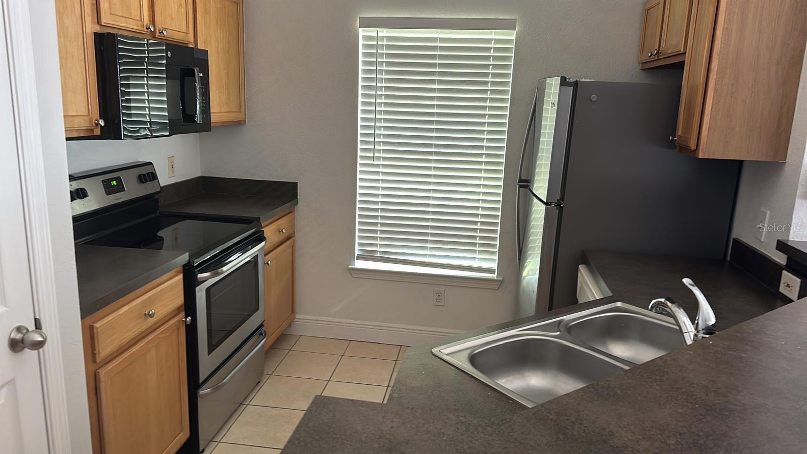 9149 LEE VISTA BOULEVARD 405
