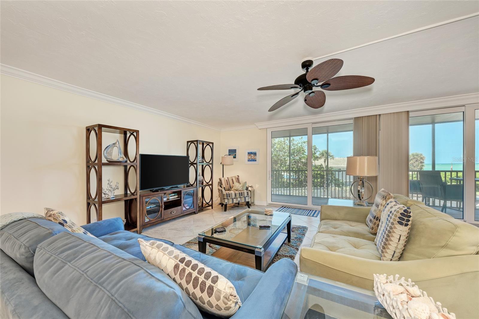 SIESTA TOWERS - Residential