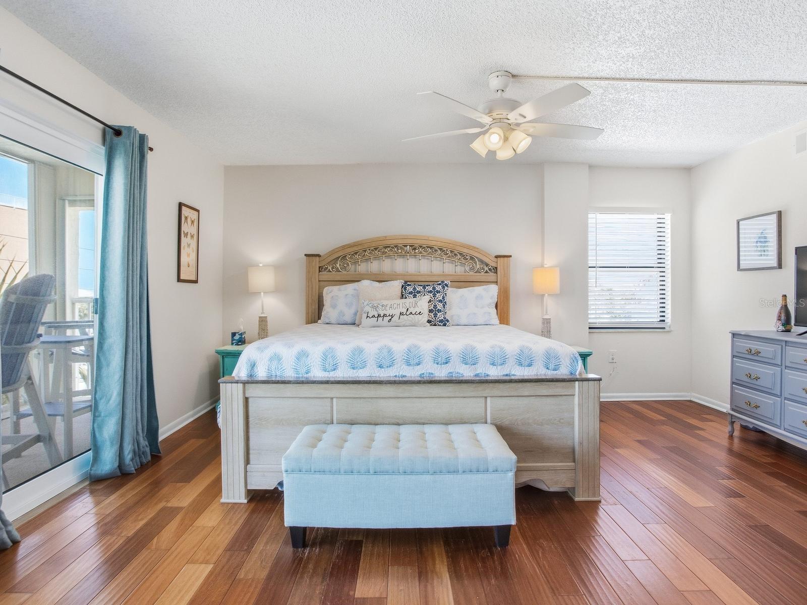 SHALIMAR CONDO - Residential