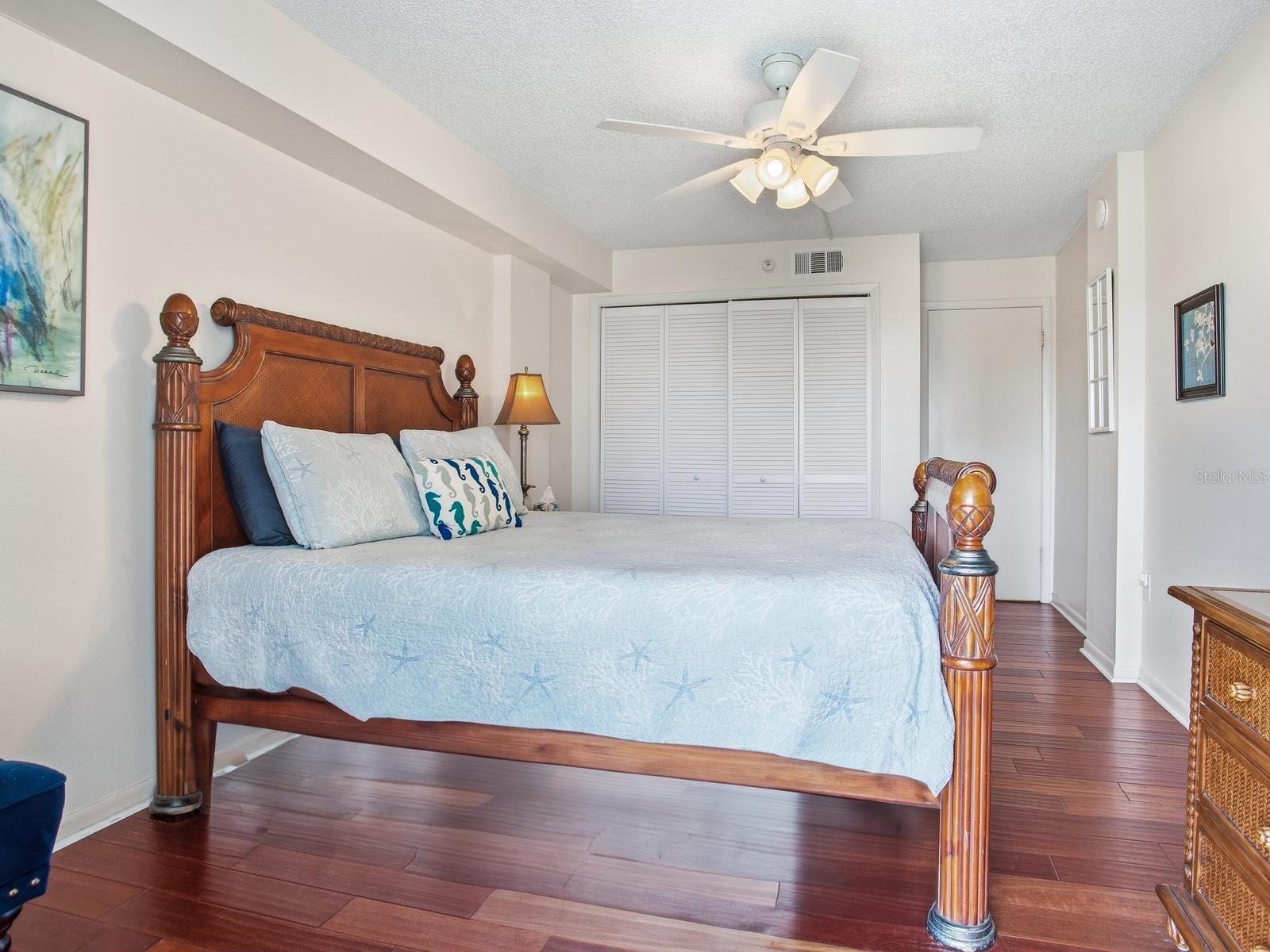 SHALIMAR CONDO - Residential