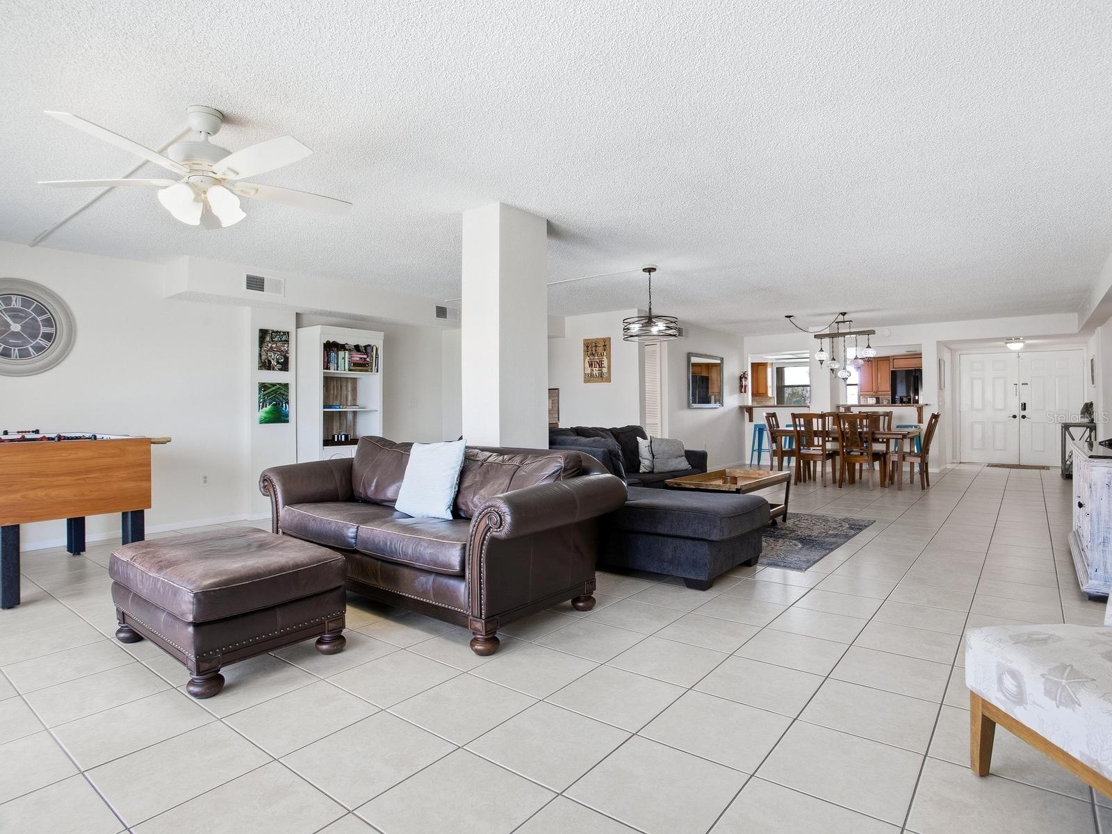 SHALIMAR CONDO - Residential