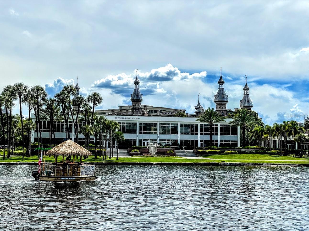 PALMA CEIA OAKS II A CONDOMINI - Residential
