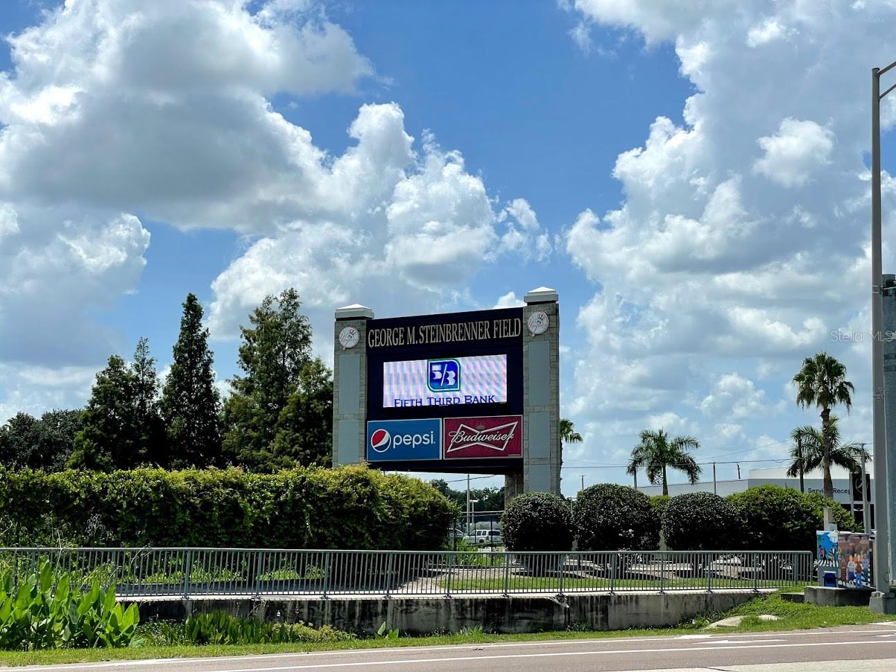 PALMA CEIA OAKS II A CONDOMINI - Residential