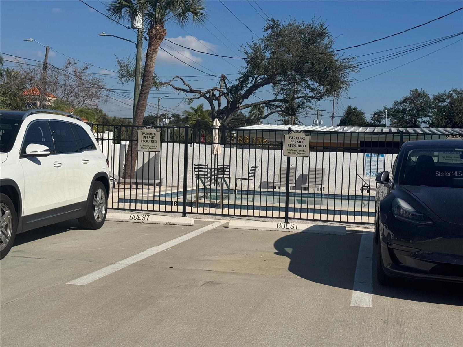 PALMA CEIA OAKS II A CONDOMINI - Residential